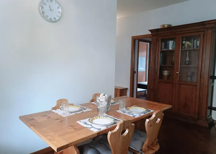 アパート Casa Albani Wifi & Comfort Tra Centro E Aeroporto