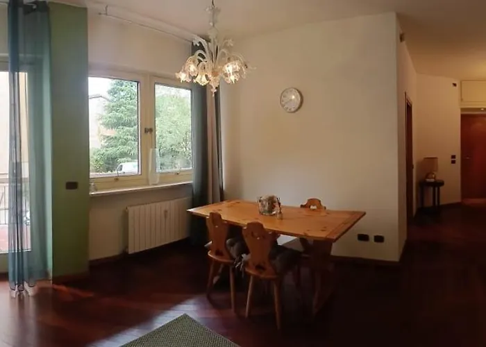 アパート Casa Albani Wifi & Comfort Tra Centro E Aeroporto