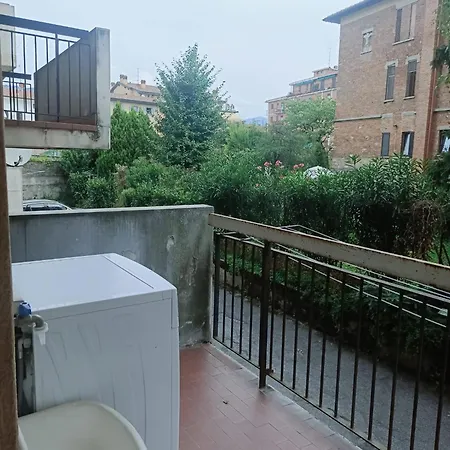 Casa Albani Wifi&comfort Tra Centro E Aeroporto Appartamento *